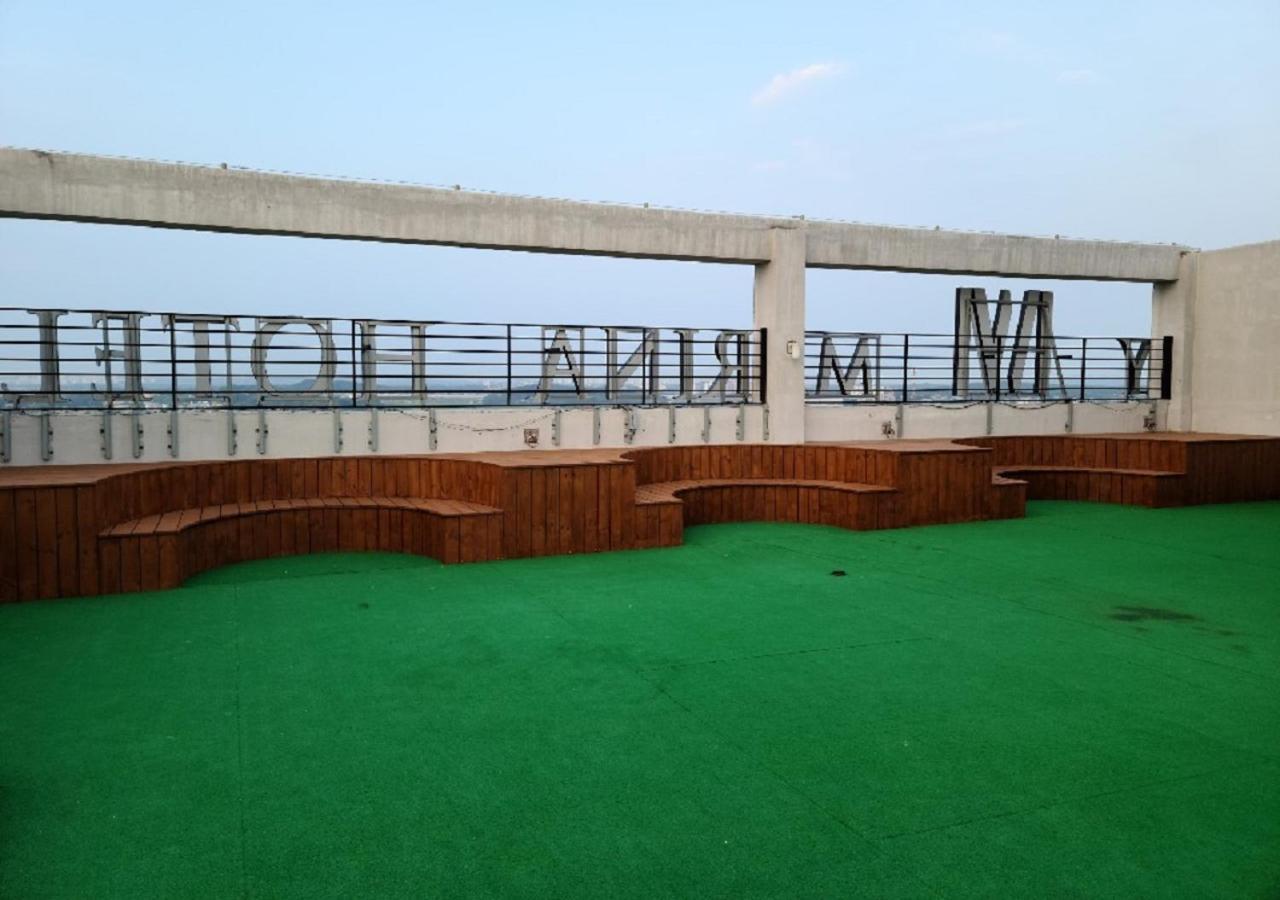 Western Bay Marina Hotel بيونجتايك المظهر الخارجي الصورة